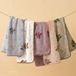 小奶熊印花珊瑚絨浴巾 - Premium YD 企業禮品訂製
