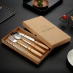 木柄不鏽鋼餐具套裝 - Premium YD 企業禮品訂製
