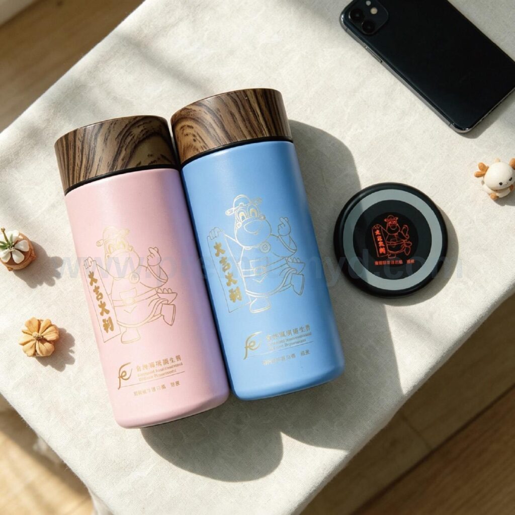 卫生署无线充电底座+智能保温杯 - 企業禮品訂製