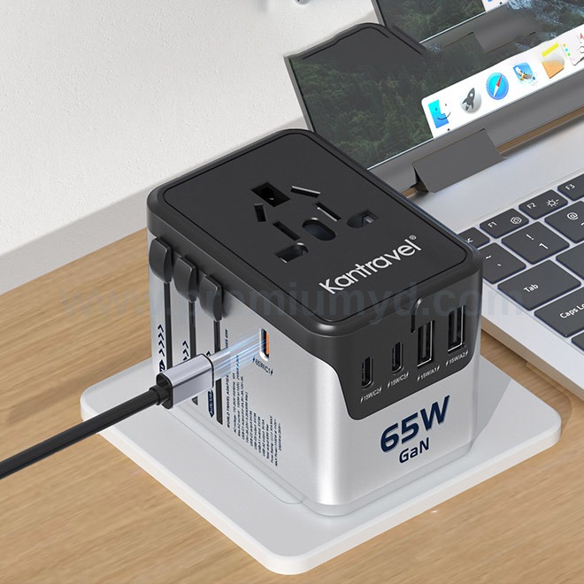 65W一轉多充電旅行插座 - 企業禮品訂製