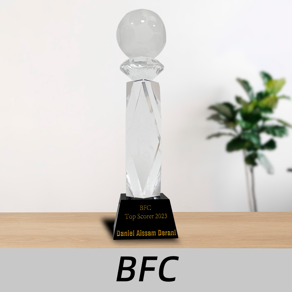 BFC 足球水晶獎座 BFC 足球水晶獎座 - 企業禮品訂製